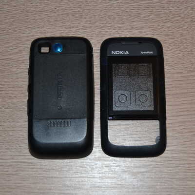 Корпус Nokia 5200 (оригинал) со средней частью